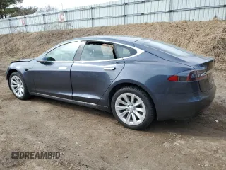 2018 Tesla Model S 75D with VIN 5YJSA1E22JF244421, listed as a Copart auction lot 49509345 with 94,321 mi miles and Clean title. Bid and sale history available at DreamBid. Image 2.