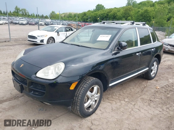 2005 Porsche Cayenne S z VIN WP1AB29PX5LA65808, wystawiony jako IAAI lot #42397267 z przebiegiem 238 084 mil mil oraz . Historia ofert i sprzedaży dostępna na DreamBid. Obrazek 2.
