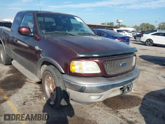 2002 Ford F-150 XL with VIN 1FTRX17L82KB68307, listed as a IAAI auction lot 40642958 with 115,737 mi miles. Bid and sale history available at carsss.com. Image 1.