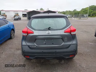 2020 Nissan Kicks S with VIN 3N1CP5BV5LL495563, listed as a IAAI auction lot 41977335 with 76,457 mi miles and . Bid and sale history available at carsss.com. Image 16.