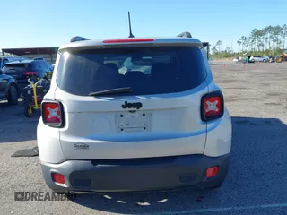 2017 Jeep Renegade Latitude with VIN ZACCJABB9HPE65123, listed as a IAAI auction lot 41856382 with 73,678 mi miles. Bid and sale history available at carsss.com. Image 15.