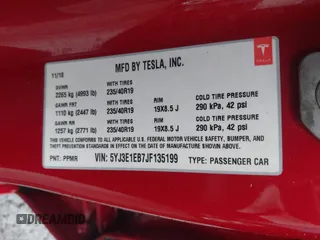 2018 Tesla Model 3 Long Range Battery z VIN 5YJ3E1EB7JF135199, wystawiony jako IAAI lot #41580853 z przebiegiem 131 774 mil mil oraz . Historia ofert i sprzedaży dostępna na DreamBid. Obrazek 9.
