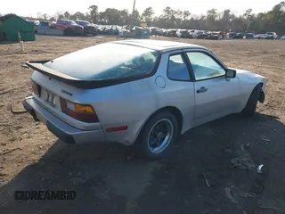 1984 Porsche 944 with VIN WP0AA0946EN453279, listed as a IAAI auction lot 41447115 with 102,553 mi miles. Bid and sale history available at carsss.com. Image 4.