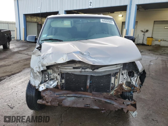 2004 Chevrolet Astro z VIN 1GNEL19X84B122187, wystawiony jako Copart lot #44552095 z przebiegiem 203 961 mil mil oraz Szkoda całkowita • Salvage title. Historia ofert i sprzedaży dostępna na DreamBid. Obrazek 5.