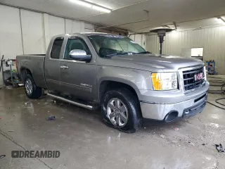 2013 GMC Sierra 1500 SLE z VIN 1GTR1VE01DZ119543, wystawiony jako Copart lot #44995275 z przebiegiem 153 280 mil mil oraz Szkoda całkowita • Salvage title. Historia ofert i sprzedaży dostępna na DreamBid. Obrazek 4.