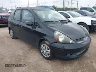 2007 Honda Fit z VIN JHMGD38437S010479, wystawiony jako IAAI lot #42302388 z przebiegiem 245 945 mil mil oraz . Historia ofert i sprzedaży dostępna na DreamBid. Obrazek 1.