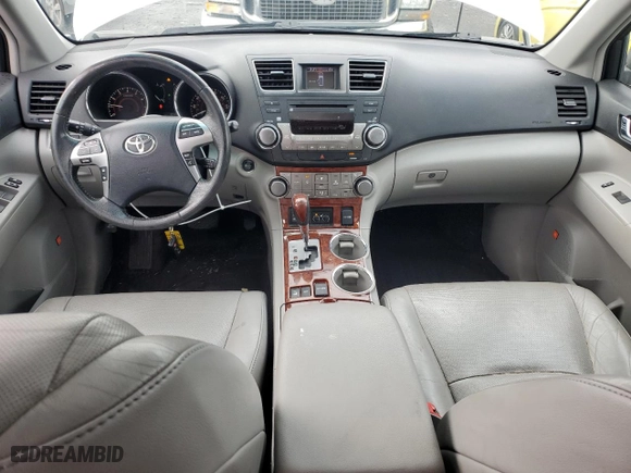 2011 Toyota Highlander Limited with VIN 5TDDK3EH6BS056083, listed as a Copart auction lot 43222925 with 184,863 mi miles and Salvage Title. Bid and sale history available at carsss.com. Image 8.