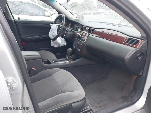 2009 Chevrolet Impala LS with VIN 2G1WB57K991140261, listed as a IAAI auction lot 41738215 with 95,611 mi miles. Bid and sale history available at carsss.com. Image 5.