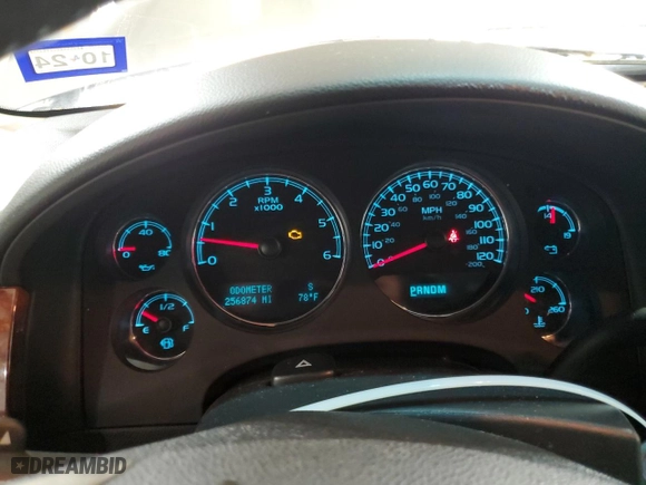 2012 Chevrolet Suburban LT with VIN 1GNSCJE05CR235421, listed as a Copart auction lot 44346845 with 256,874 mi miles and Clean Title. Bid and sale history available at carsss.com. Image 9.