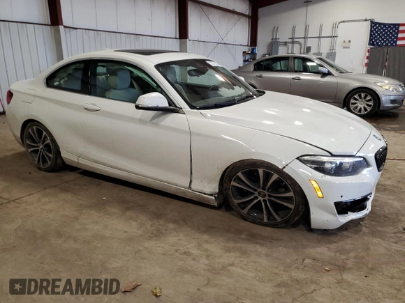 2020 BMW 2 Series 230i xDrive with VIN WBA2J3C06L7E63629, listed as a Copart auction lot 73711874 with 78,234 mi miles and Salvage Title. Bid and sale history available at carsss.com. Image 4.