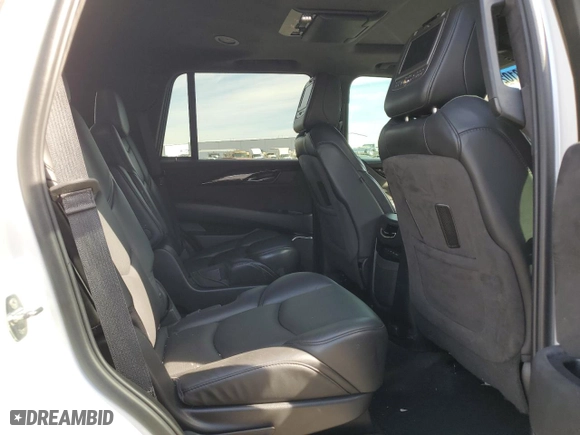 2018 Cadillac Escalade Platinum with VIN 1GYS4DKJXJR376500, listed as a Copart auction lot 67810233 with 59,095 mi miles. Bid and sale history available at carsss.com. Image 12.