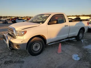 2011 Toyota Tundra z VIN 5TFLU5F14BX025637, wystawiony jako Copart lot #84523534 z przebiegiem 213 893 mil mil oraz Czysty tytuł • Clean title. Historia ofert i sprzedaży dostępna na DreamBid. Obrazek 1.