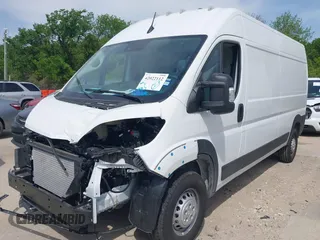2025 Ram ProMaster Cargo with VIN 3C6MRVHG0SE545736, listed as a IAAI auction lot 42022112 with 683 mi miles and . Bid and sale history available at DreamBid. Image 17.