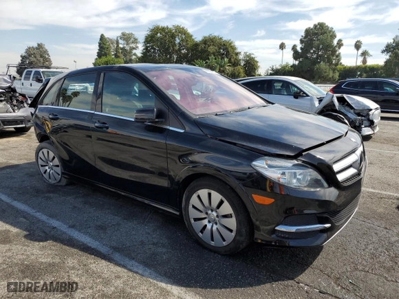 2016 Mercedes-Benz B-Class with VIN WDDVP9AB3GJ009369, listed as a Copart auction lot 69993933 with NaN miles. Bid and sale history available at carsss.com. Image 4.