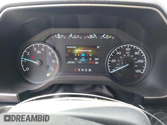 2021 Ford F-150 XL with VIN 1FTEW1CP3MFA80786, listed as a IAAI auction lot 42061952 with 32,071 mi miles. Bid and sale history available at carsss.com. Image 7.