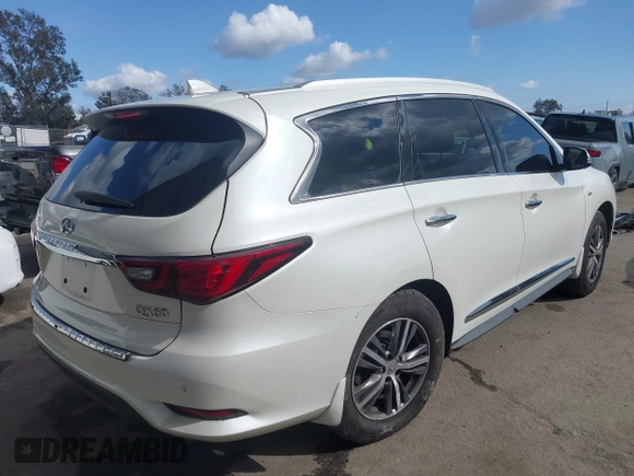 2020 Infiniti QX60 Pure с VIN 5N1DL0MN1LC508135, выставлен на аукционе IAAI как лот 42040838 с пробегом 59 195 миль миль и . История ставок и продаж доступна на DreamBid. Изображение 4.