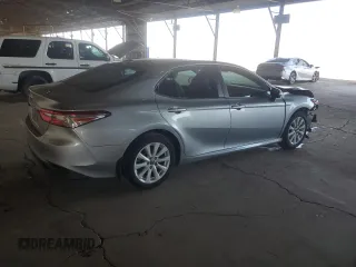 2019 Toyota Camry LE with VIN 4T1B11HK4KU723813, listed as a Copart auction lot 53896305 with 69,986 mi miles and Salvage Title. Bid and sale history available at carsss.com. Image 3.