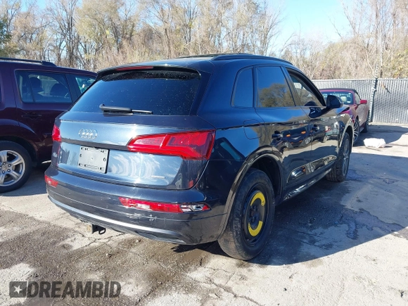 2020 Audi Q5 Premium Plus with VIN WA1BNAFY3L2071645, listed as a IAAI auction lot 40912823 with 86,114 mi miles. Bid and sale history available at carsss.com. Image 4.
