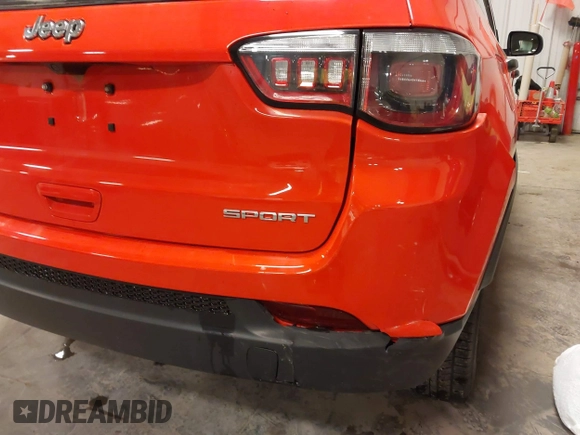 2018 Jeep Compass Sport z VIN 3C4NJDAB3JT402254, wystawiony jako IAAI lot #41830273 z przebiegiem 73 274 mil mil oraz . Historia ofert i sprzedaży dostępna na DreamBid. Obrazek 20.