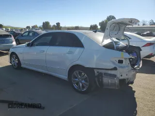 2012 Mercedes-Benz E 350 Luxury with VIN WDDHF2EB1CA556460, listed as a Copart auction lot 88116685 with 73,748 mi miles and Salvage title. Bid and sale history available at DreamBid. Image 2.
