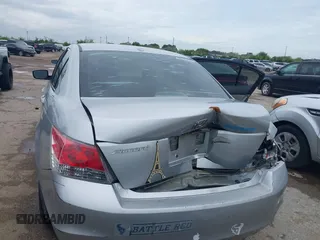 2009 Honda Accord EX-L z VIN 1HGCP26899A104089, wystawiony jako IAAI lot #41897066 z przebiegiem 197 573 mil mil oraz . Historia ofert i sprzedaży dostępna na DreamBid. Obrazek 6.