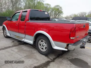 2000 Ford F-150 XL with VIN 1FTRX17L8YKA93634, listed as a IAAI auction lot 41957761 with 170,933 mi miles. Bid and sale history available at carsss.com. Image 3.