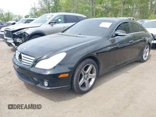 2008 Mercedes-Benz CLS 550 z VIN WDDDJ72X68A124710, wystawiony jako IAAI lot #42077595 z przebiegiem Nie podano mil oraz . Historia ofert i sprzedaży dostępna na DreamBid. Obrazek 2.
