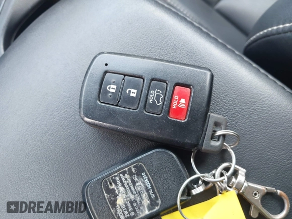 2016 Toyota RAV4 Limited с VIN 2T3DFREV0GW493600, выставлен на аукционе IAAI как лот 42529518 с пробегом 78 609 миль миль и . История ставок и продаж доступна на DreamBid. Изображение 11.