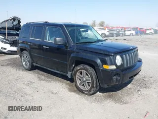 2009 Jeep Patriot Sport z VIN 1J4FF28B19D237025, wystawiony jako IAAI lot #41828514 z przebiegiem 141 410 mil mil oraz . Historia ofert i sprzedaży dostępna na DreamBid. Obrazek 1.