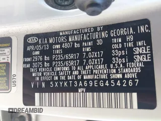 2014 Kia Sorento LX with VIN 5XYKT3A69EG454267, listed as a IAAI auction lot 41865480 with 150,922 mi miles. Bid and sale history available at carsss.com. Image 9.