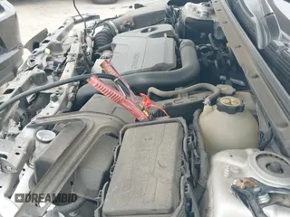 2020 Chevrolet Malibu RS z VIN 1G1ZG5ST5LF131362, wystawiony jako IAAI lot #42890570 z przebiegiem 57 790 mil mil oraz . Historia ofert i sprzedaży dostępna na DreamBid. Obrazek 19.