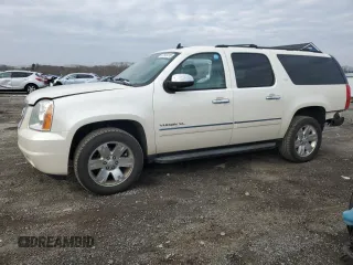 2014 GMC Yukon XL SLT with VIN 1GKS2KE79ER166951, listed as a Copart auction lot 87599315 with 205,084 mi miles and Clean Title. Bid and sale history available at carsss.com. Image 1.