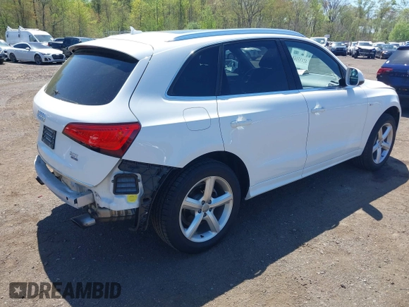 2017 Audi Q5 Premium Plus with VIN WA1M2AFP4HA068999, listed as a IAAI auction lot 42133168 with 62,496 mi miles and . Bid and sale history available at DreamBid. Image 4.