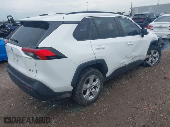 2020 Toyota RAV4 XLE with VIN 2T3W1RFV3LW100110, listed as a IAAI auction lot 42423963 with 29,066 mi miles and . Bid and sale history available at DreamBid. Image 4.