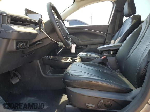 2023 Ford Mustang Mach-E Premium with VIN 3FMTK3SU2PMA70370, listed as a Copart auction lot 65089015 with 32,785 mi miles and Salvage title. Bid and sale history available at DreamBid. Image 7.