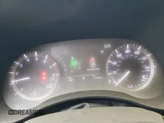 2023 Toyota Highlander L z VIN 5TDKDRBH6PS041762, wystawiony jako Copart lot #54960045 z przebiegiem 27 738 mil mil oraz Szkoda całkowita • Salvage title. Historia ofert i sprzedaży dostępna na DreamBid. Obrazek 9.