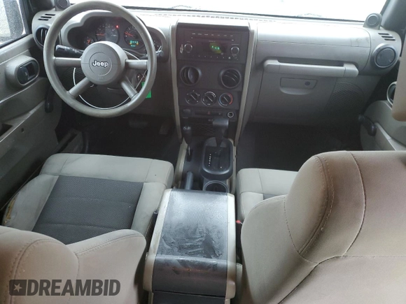 2009 Jeep Wrangler Unlimited X with VIN 1J4GA39119L755818, listed as a Copart auction lot 47886245 with 187,972 mi miles and Salvage Title. Bid and sale history available at carsss.com. Image 8.