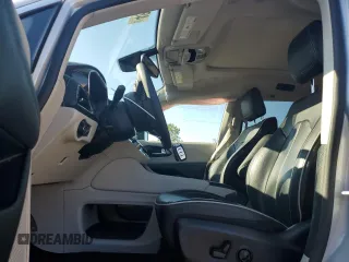 2023 Chrysler Pacifica Hybrid Limited с VIN 2C4RC1S71PR595858, выставлен на аукционе Copart как лот 48322825 с пробегом 37 254 миль миль и Списание • Salvage title. История ставок и продаж доступна на DreamBid. Изображение 7.
