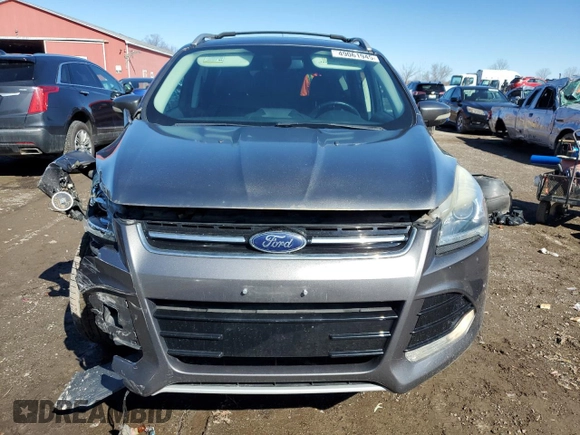 2013 Ford Escape Titanium with VIN 1FMCU9J92DUD43843, listed as a Copart auction lot 49061945 with 153,068 mi miles and Clean title. Bid and sale history available at DreamBid. Image 5.
