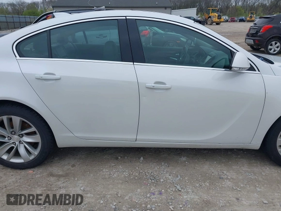 2016 Buick Regal Premium II with VIN 2G4GT5GX7G9136644, listed as a IAAI auction lot 41959829 with 110,336 mi miles. Bid and sale history available at carsss.com. Image 13.