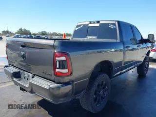 2024 Ram 2500 Laramie with VIN 3C6UR5FL0RG117504, listed as a IAAI auction lot 41728513 with 31,433 mi miles. Bid and sale history available at carsss.com. Image 4.