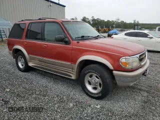 1998 Ford Explorer XL z VIN 1FMZU34E3WUC67388, wystawiony jako Copart lot #55880155 z przebiegiem 135 540 mil mil oraz Czysty tytuł • Clean title. Historia ofert i sprzedaży dostępna na DreamBid. Obrazek 4.