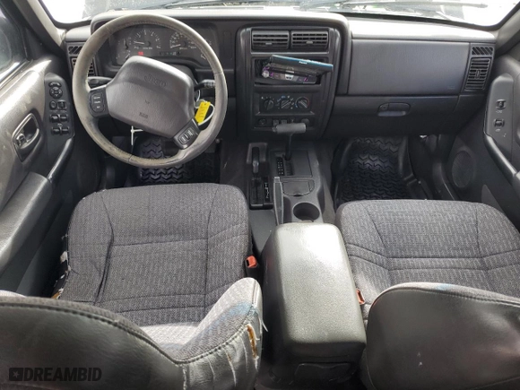 2000 Jeep Cherokee Police with VIN 1J4FF48S9YL205293, listed as a Copart auction lot 41903715 with 307,918 mi miles and Salvage Title. Bid and sale history available at carsss.com. Image 8.