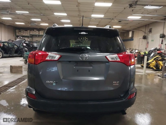 2014 Toyota RAV4 XLE with VIN 2T3RFREV0EW185541, listed as a IAAI auction lot 41708031 with 96,157 mi miles. Bid and sale history available at carsss.com. Image 16.