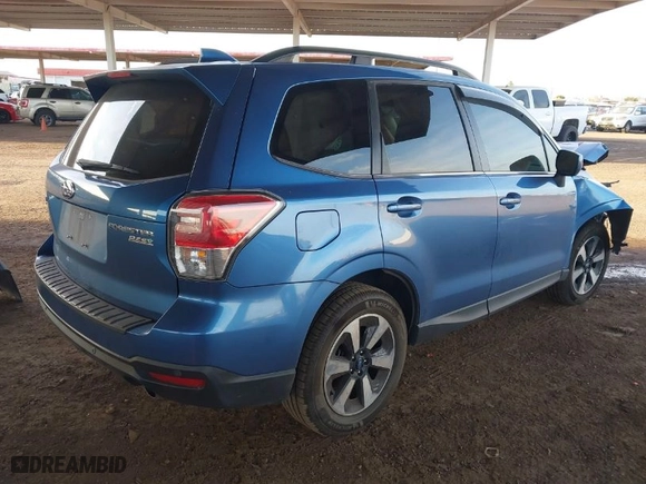 2017 Subaru Forester Limited with VIN JF2SJARC0HH456667, listed as a IAAI auction lot 41896031 with 103,472 mi miles. Bid and sale history available at carsss.com. Image 4.
