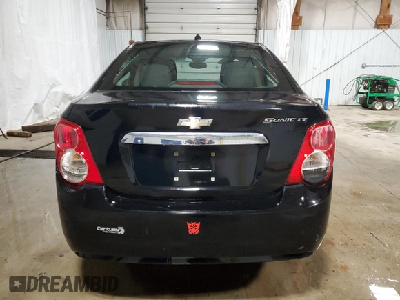 2012 Chevrolet Sonic LT z VIN 1G1JC5SHXC4142552, wystawiony jako Copart lot #44557255 z przebiegiem 135 871 mil mil oraz Szkoda całkowita • Salvage title. Historia ofert i sprzedaży dostępna na DreamBid. Obrazek 6.