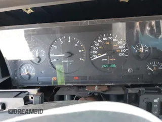 1997 Jeep Grand Cherokee Limited с VIN 1J4GZ78YXVC549289, выставлен на аукционе IAAI как лот 42474073 с пробегом 265 188 миль миль и . История ставок и продаж доступна на DreamBid. Изображение 7.