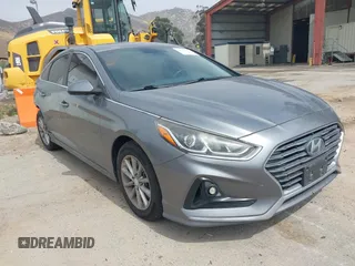 2018 Hyundai Sonata SE z VIN 5NPE24AF9JH622482, wystawiony jako IAAI lot #42442355 z przebiegiem 235 547 mil mil oraz . Historia ofert i sprzedaży dostępna na DreamBid. Obrazek 1.