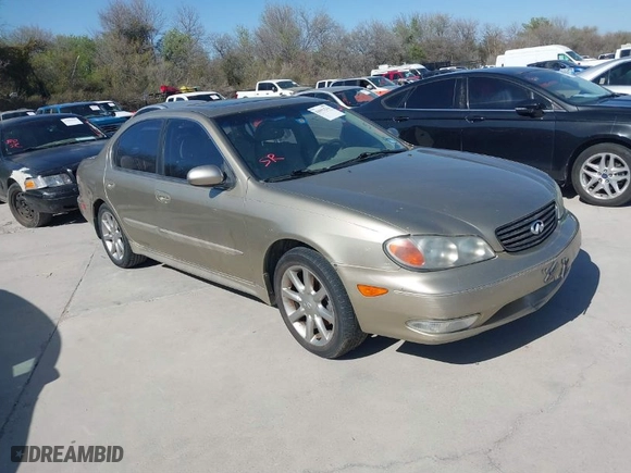 2002 Infiniti I35 Luxury with VIN JNKDA31A12T029546, listed as a IAAI auction lot 41853216 with 89,911 mi miles. Bid and sale history available at carsss.com. Image 1.