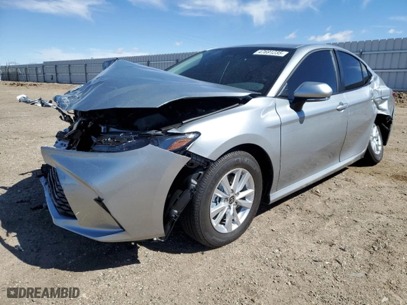 2025 Toyota Camry LE with VIN 4T1DAACK5SU102533, listed as a Copart auction lot 47691235 with 9,078 mi miles and Salvage Title. Bid and sale history available at carsss.com. Image 1.